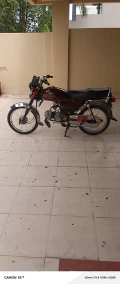 urgent sale like new bike 03005152563