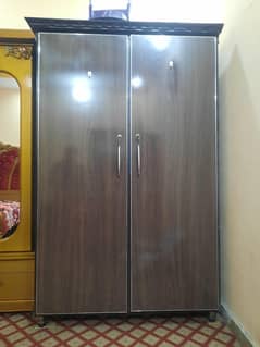 lasani double door Almirah