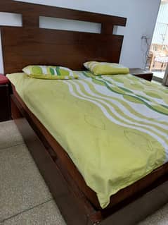 King Bed set with dressing & side Tables Without mattress