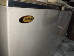 WAVES triplet freezer