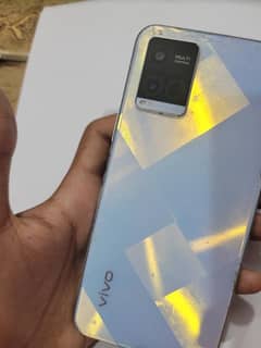 Vivo Y21 – 4GB RAM | 64GB ROM – Excellent Condition – Rs. 25,000