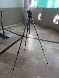Tripod