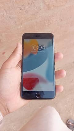 I phone 7 plus 256GB Battery health 100