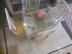 Dinning Table