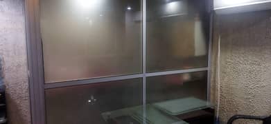 ALUMINIUM PARTITION WITH GLASS