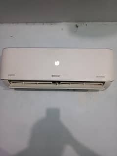 Orient DC inverter 1 ton heat and cool, 03235100342