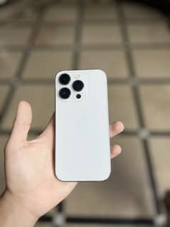 i am selling Iphone14 pro 128gb Factory unlock non pta 10/10