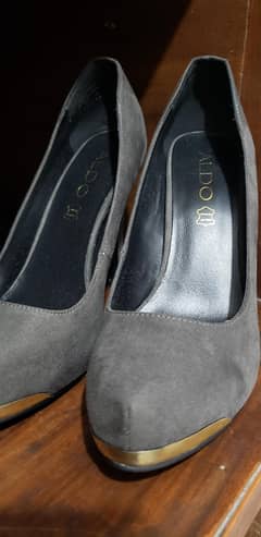 Aldo heels size 7