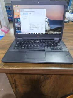 Dell latitude E5470 8gb ram / 256gb ssd