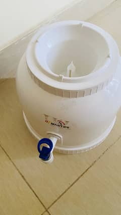 Water bottle dispenser new