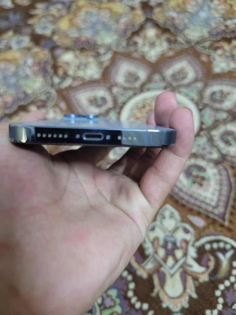 iPhone 13 pro max single sim pta Exchange possible with S24 ultra 1