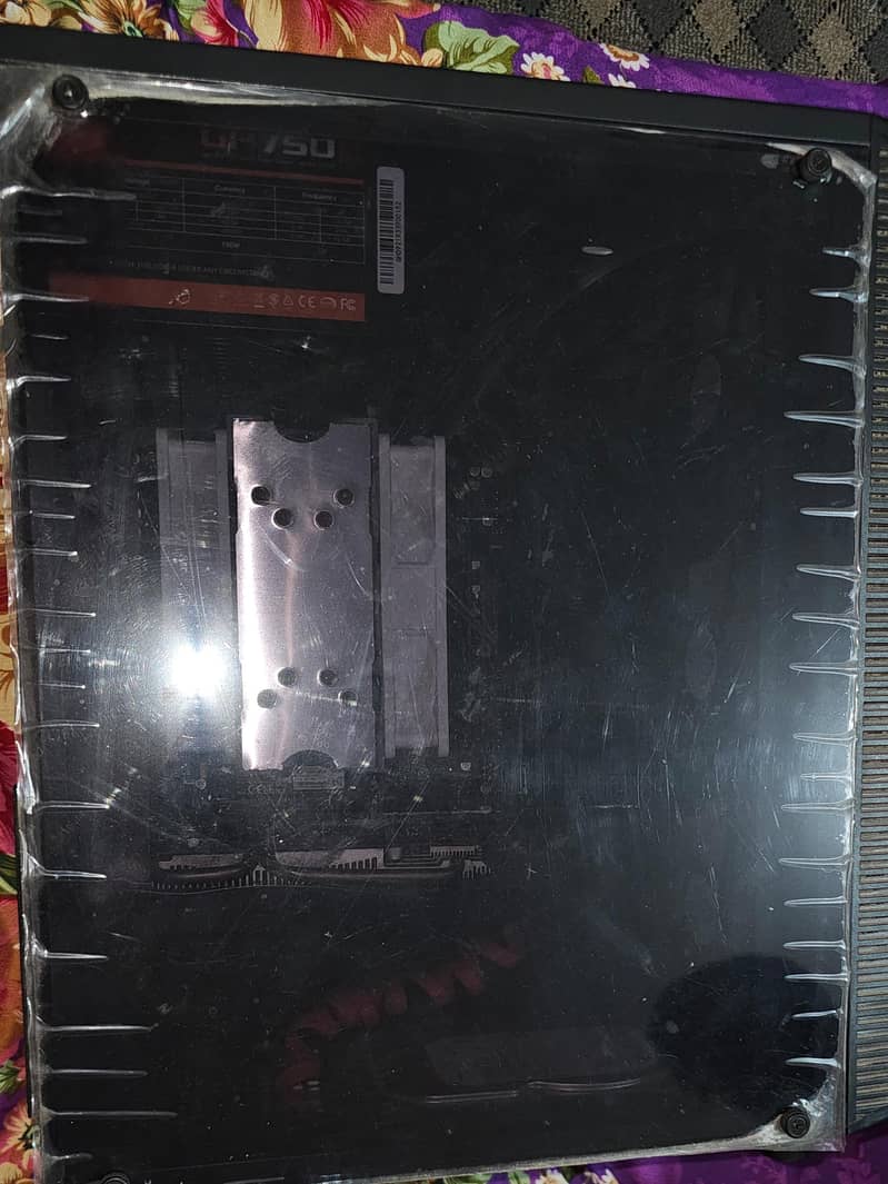 AMD Ryzen 7 1700 Computer with Box and Two LCD 3