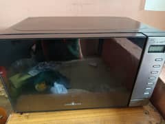 microwave oven