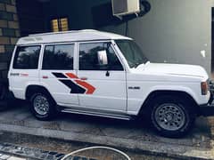 Mitsubishi Pajero 1989