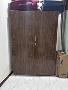 BEST (WARDROBE) (ALMIRA) as good as new