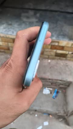vivo y21