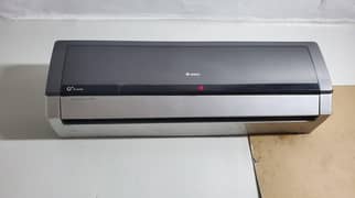 Gree Inverter AC for Sale - Excellent Condition |