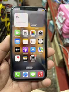 iPhone XS waterproof