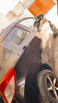 selling Toyota vitz 2012/2016