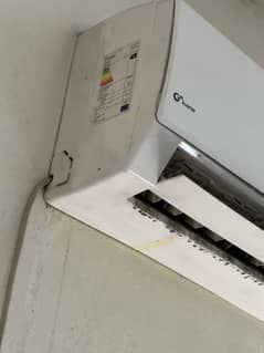 Gree AC Split Inverter 2.0 Ton