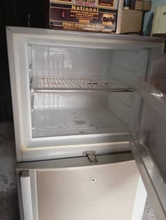Dawlance Refrigerator Urgent Sale