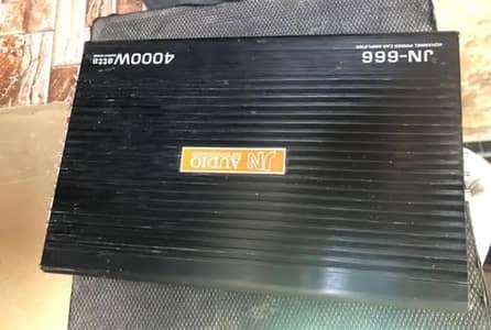 Amplifier and boss woofer  used only 4 months
