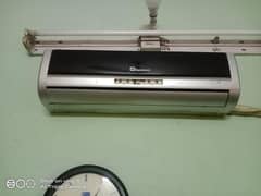 Dawlance 1 Ton non-inverter split ac