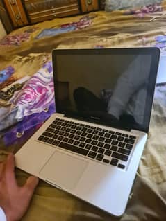 apple macbook pro 2012 i5