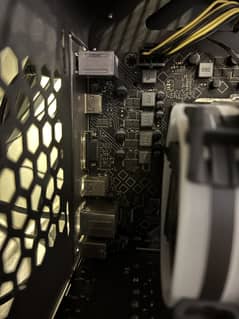 Ryzen 5600x + Asus B450M Dragon Motherboard + 16 GB RAM Corsair