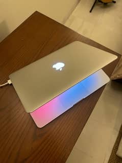 Macbook