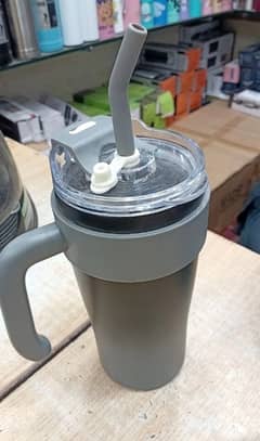 Water bottle/ juice bottle imported SS body.