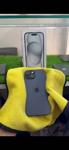 iPhone 15 (100 health with box )