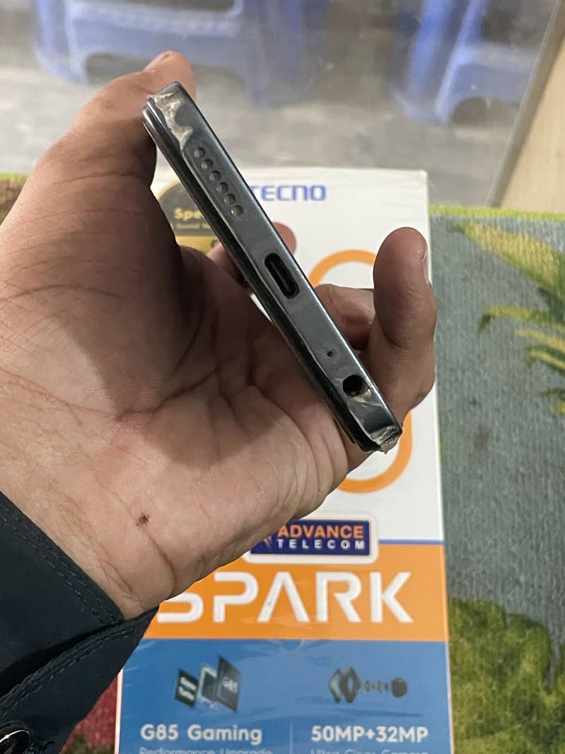 Aoa tecno spark 20 for sale with box condition 10/10 7