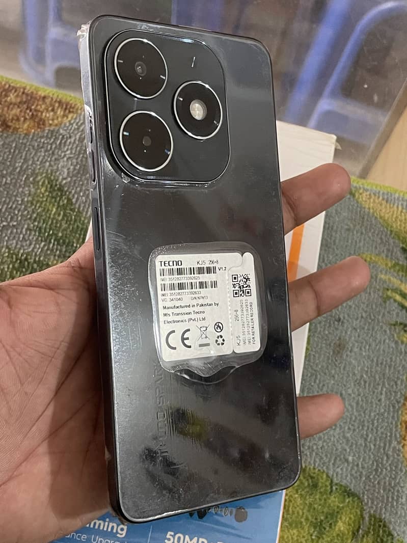 Aoa tecno spark 20 for sale with box condition 10/10 9