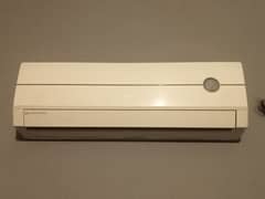 10/10 Condition Split GREE AC