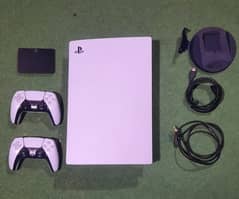PS5 disc edition with 2 contoller s and C GATE hardrive 1TB  170k