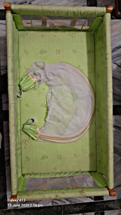 Baby Wooden Cradle/Jhula – With Included Mosquito Net