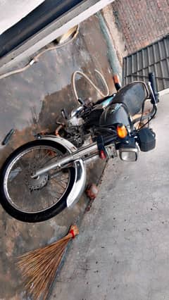 Road Prince Bike