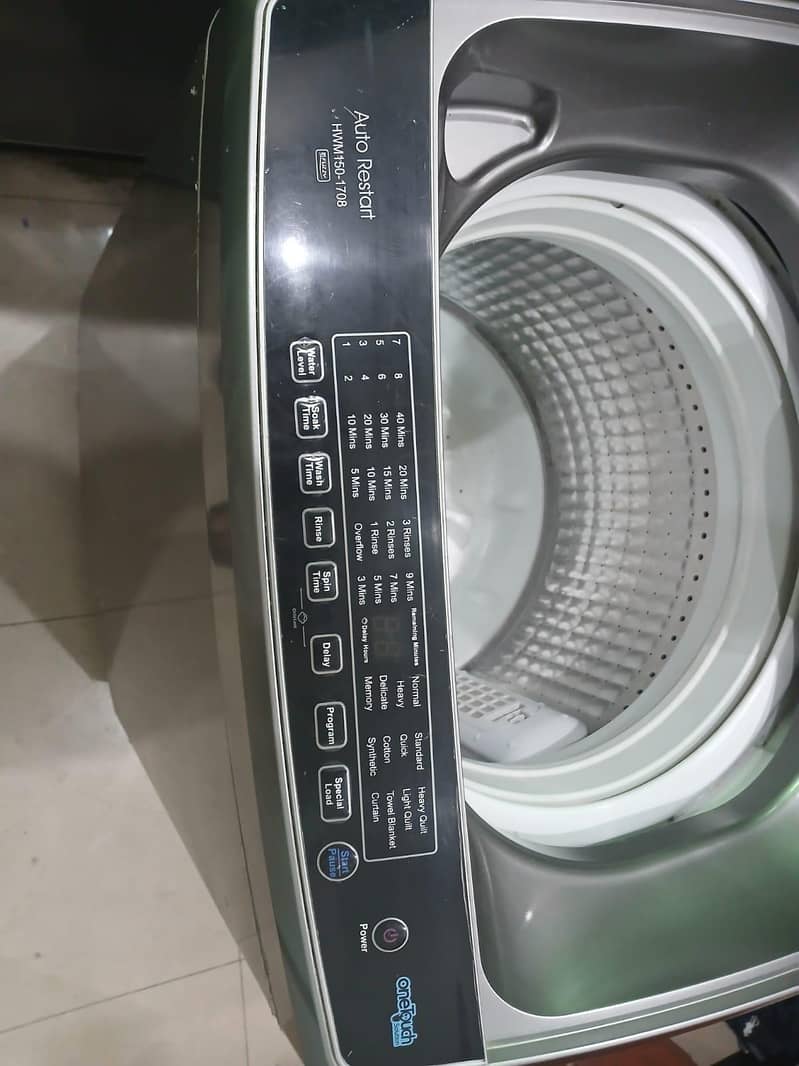 HAIER HWM 150-1708 is a 15 kg, top-loading, fully automatic 3