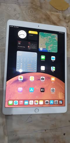 ipad pro 10.5". .  512GB