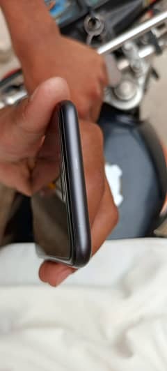 iPhone 8