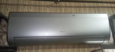 Gree 1.5 ton split Ac