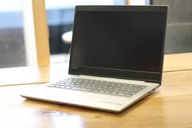 Core i5 7th Gen 8GB 256GB 14.1" FHD