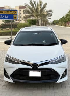Toyota corolla altis grande black interior