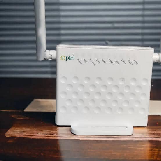 PTCL WIFI ROUTER  MODEM  WIRELESS ROUTER  NEW 1