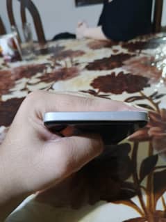 realme