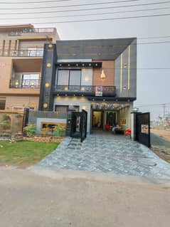 5 marla plot for sale