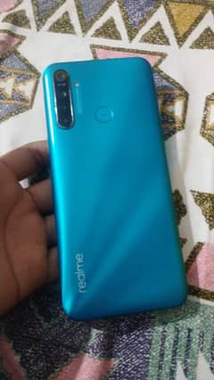 realme
