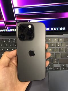 14 PRO 256GB PTA APPROVED 10/10 SPACE BLACK