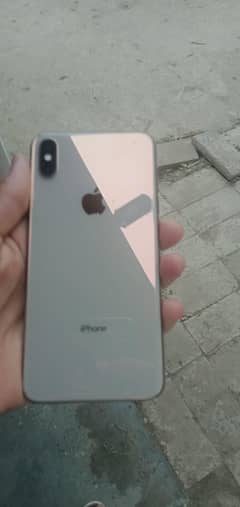 XS